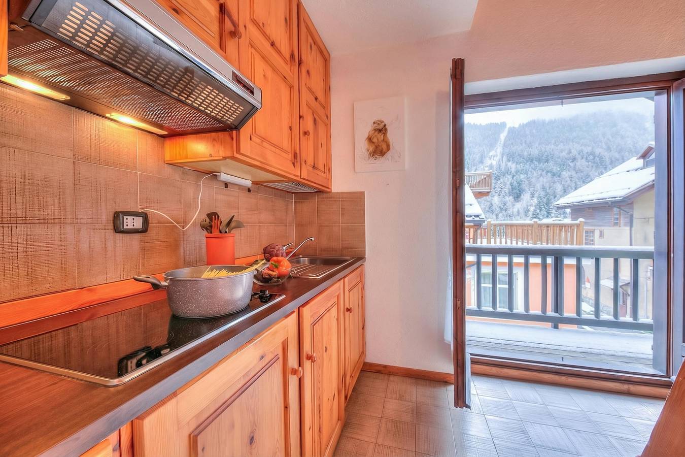 Ganze Wohnung, Appartamento Rochebrune 200m from Ski in Claviere, Via Lattea