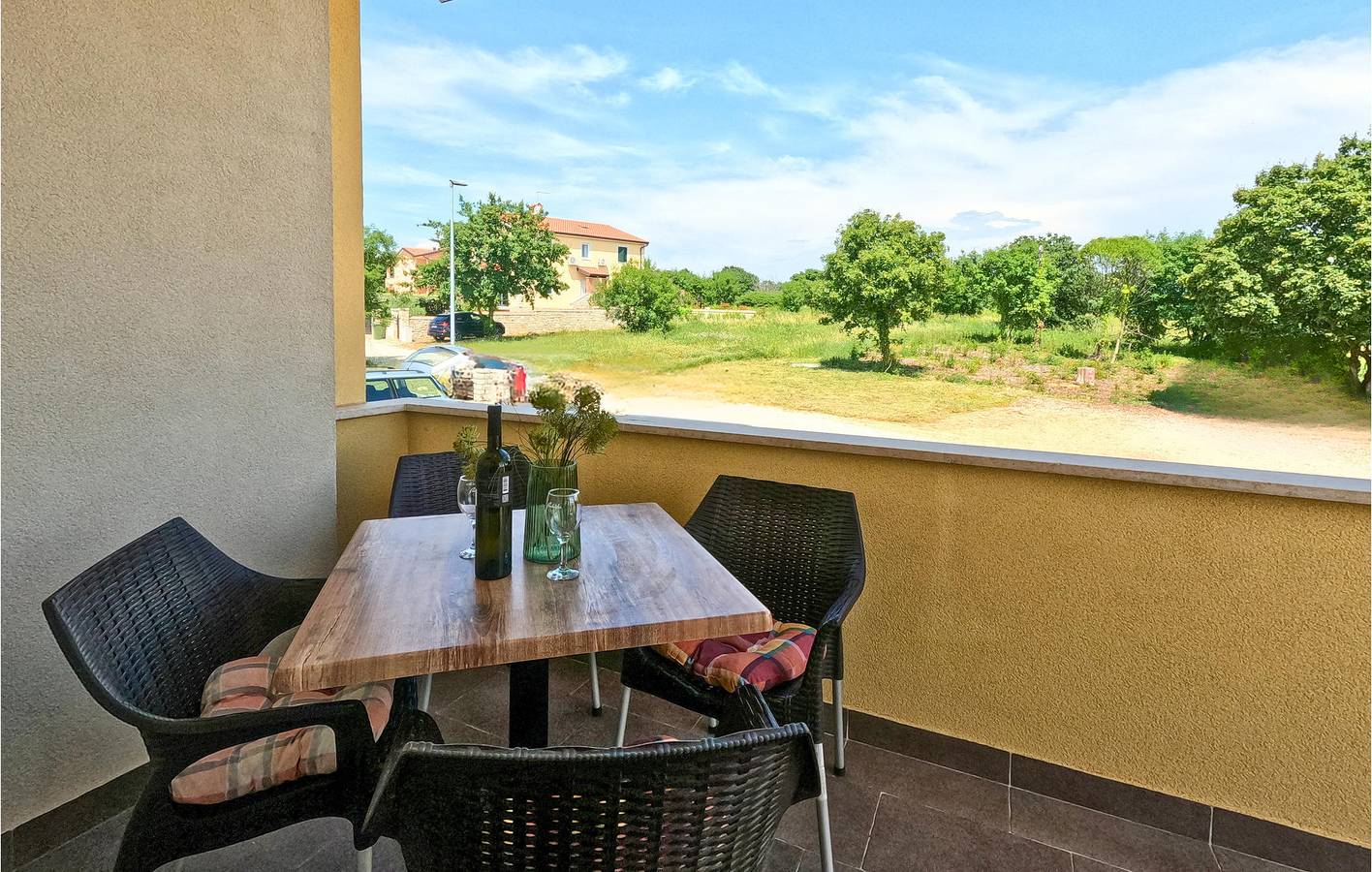 Ganze Ferienwohnung, Ferienwohnung für 4 Personen mit Terrasse in Lovrecica, Umag und Umgebung