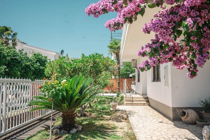 Maison d’hôte pour 2 personnes, avec vue et jardin