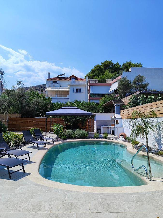 Ferienhaus für 4 Personen, mit Terrasse und Garten sowie Pool und Ausblick in Tolo - 4