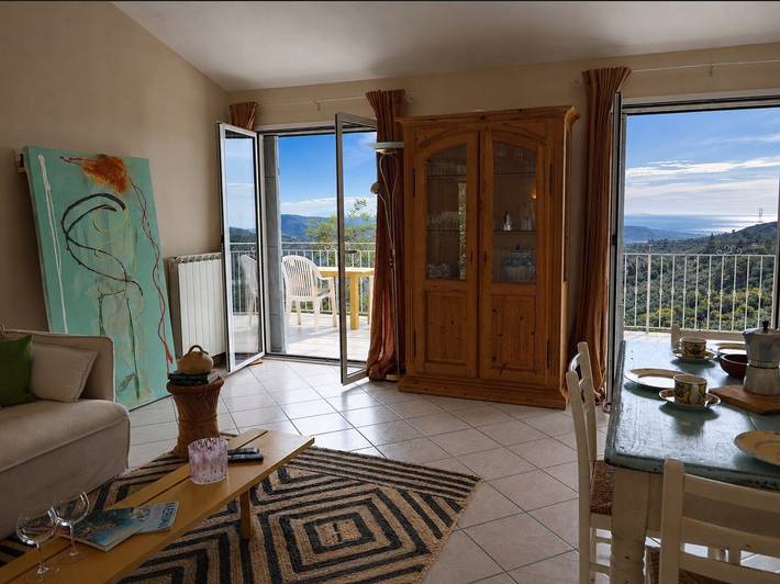 Bellavista – Peace, nature and sea view for 2-4 people in Civezza, Riviera di Ponente