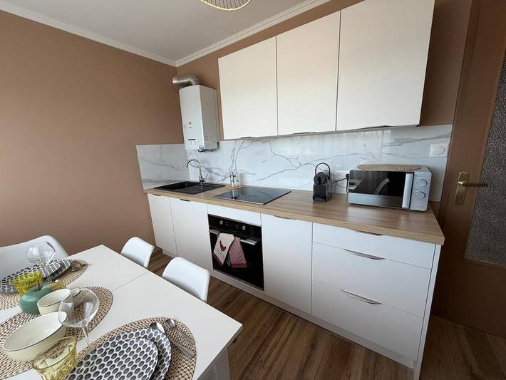 Gîte pour 6 personnes, avec vue et balcon à Chalon-sur-Saône - 4