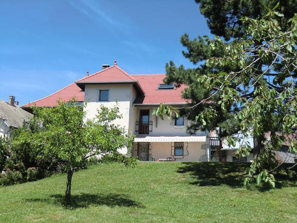 L’Olliéroise - Chambre Rose in Fillière, Région d'Annecy