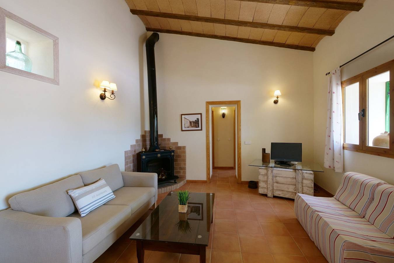 Casa Son Fornes avec piscine, Wi-Fi, jardin et terrasse ; parking disponible in Algaida, Majorque l'intérieur des terres