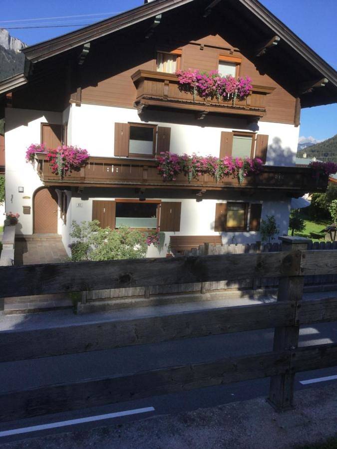 Ferienwohnung für 4 Personen, mit Garten und Ausblick, kinderfreundlich in Waidring - 2