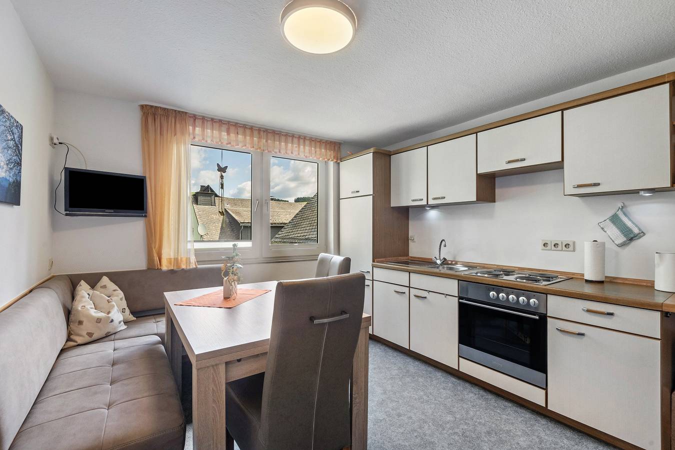 Apartamento entero, Apartamento 'Hacke, 55qm' con balcón y Wi-Fi in Bödefeld, Schmallenberg