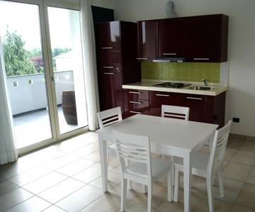 Cottage pour 2 personnes, avec terrasse dans Aeroport De Milan