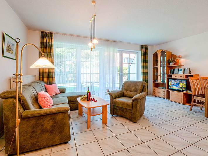 Ferienwohnung für 2 Personen, mit Terrasse und Balkon/Terrasse, mit Haustier auf Fischland - Darß - Zingst - 2