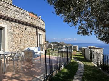 Apartment for 4 People in Taormina, Messina Province, Photo 1