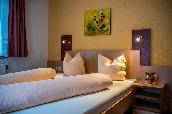 Gîte pour 4 personnes, avec sauna ainsi que jardin et vue dans Gries - 2