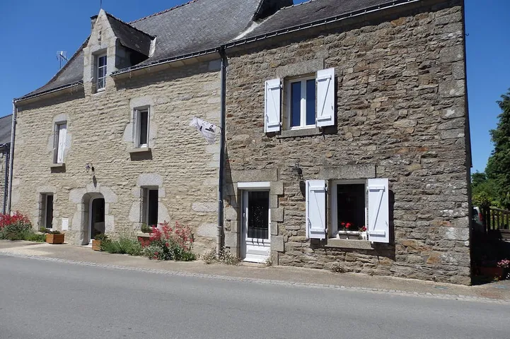 Gîte pour 5 personnes, avec jardin - 1