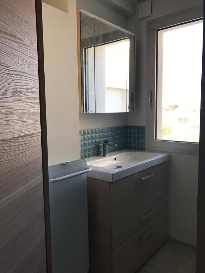 Gîte pour 4 personnes, avec Balcon ainsi que Terrasse et Vue dans Plage du Chay - 4