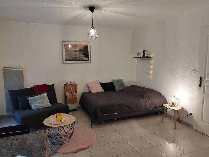 Gîte pour 2 personnes, avec terrasse à Labergement-Sainte-Marie