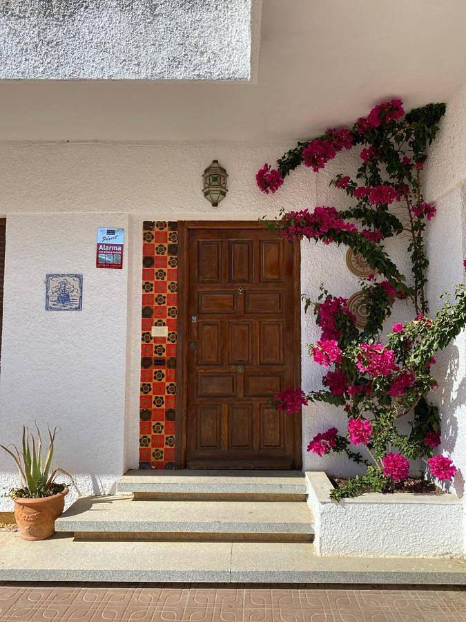 Casa rural para 14 personas, con piscina además de jardín y vistas en La Loma - 2