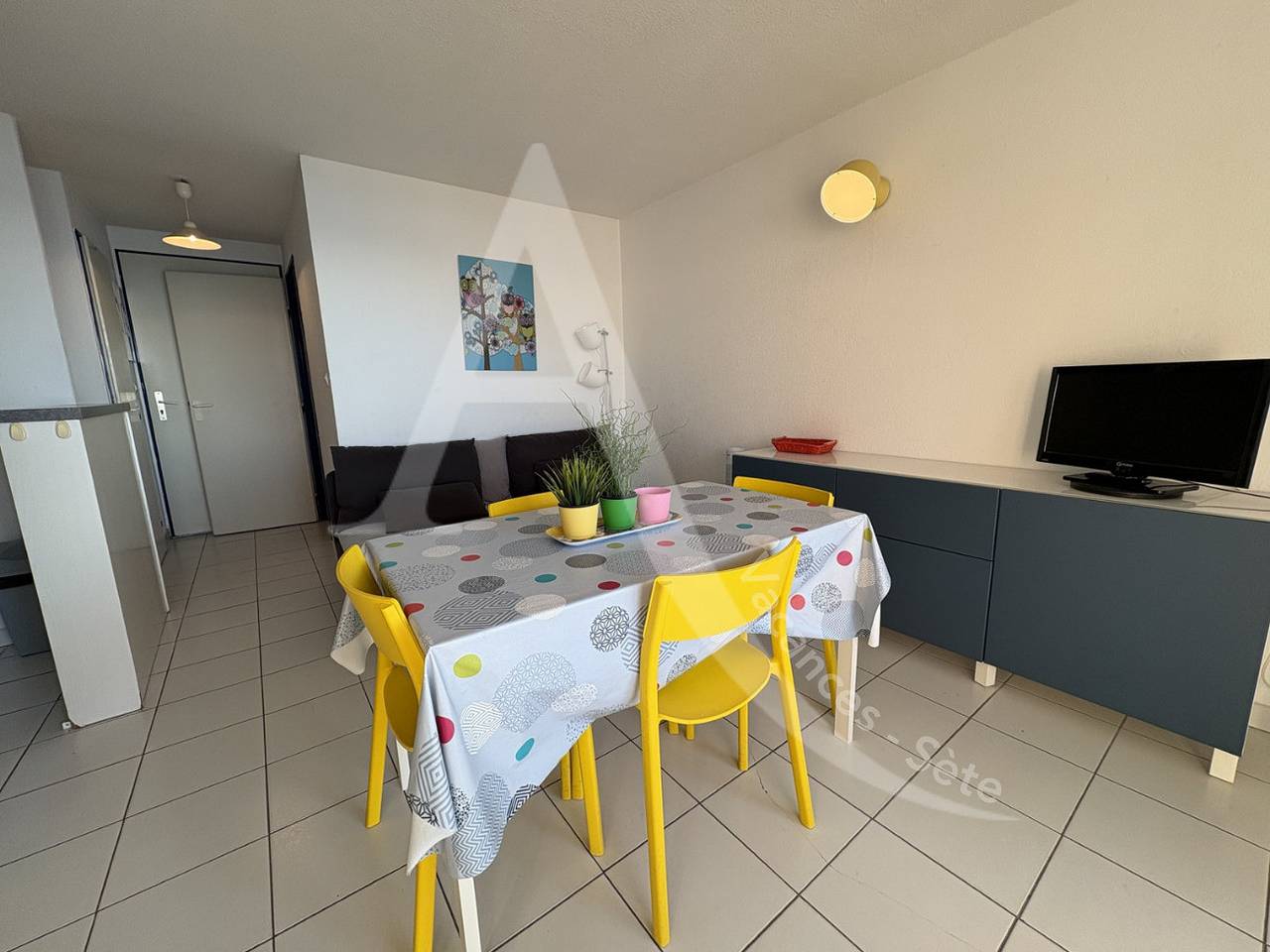Apartamento entero, 222 / T2 Avec Terrasse Vue Mer Et Piscine in Sete, Côte d'Améthyste