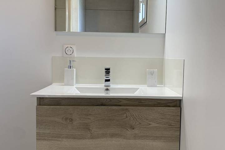 Gîte pour 4 personnes, avec jardin à Chabottes - 4