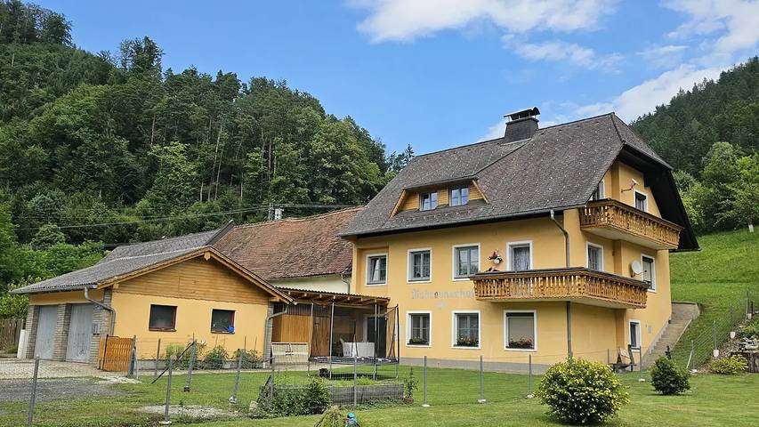 Ferienwohnung für 5 Personen, mit Balkon