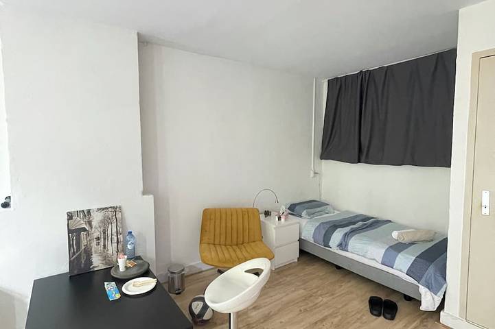 Ferienwohnung für 2 Personen, mit Haustier in Anne Frank Haus - 3