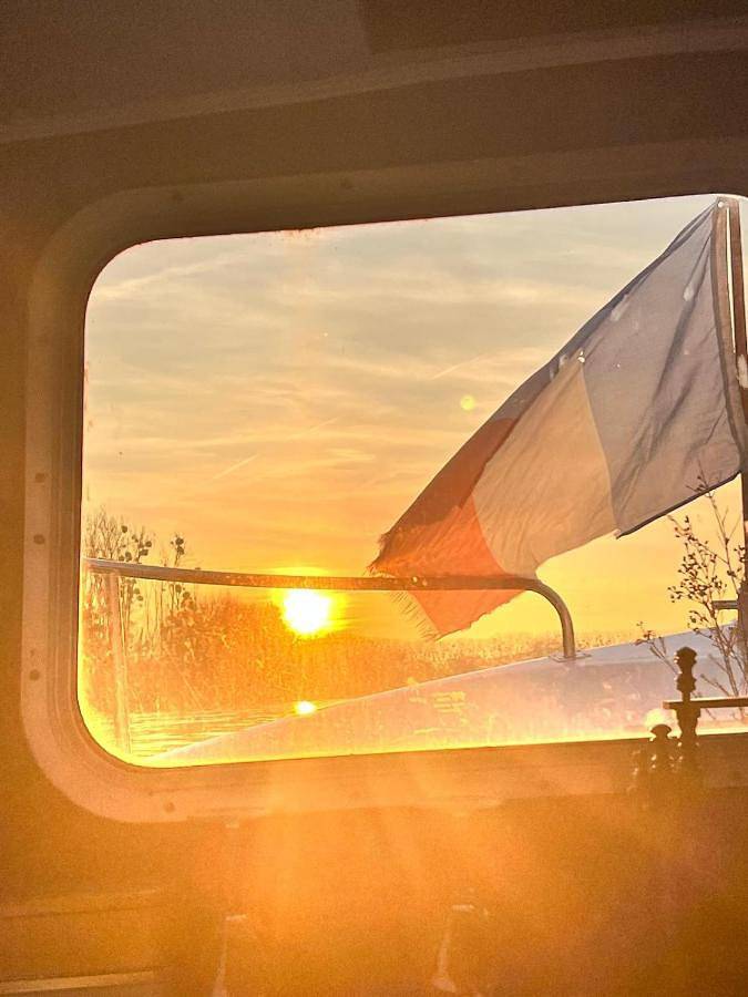 Bateau pour 4 personnes, avec terrasse et vue dans Île de France - 2