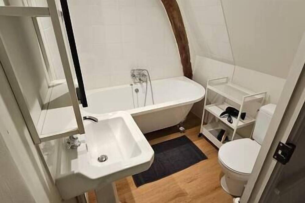 Entire apartment, Le perchoir, studio avec mezzanine in Arras, Arras region