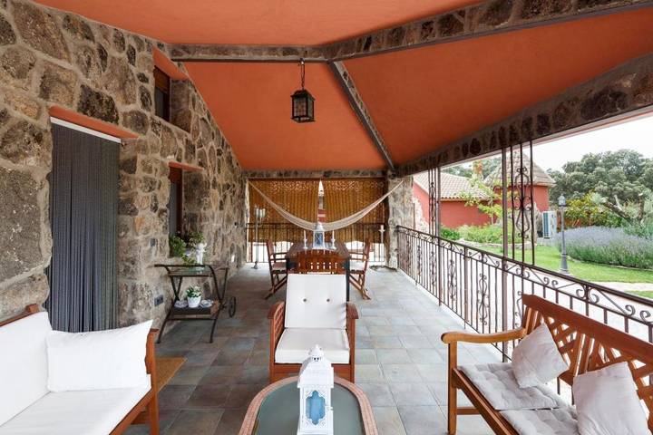 Casa rural para 2 personas, con piscina además de jardín y vistas en Provincia de Toledo - 4