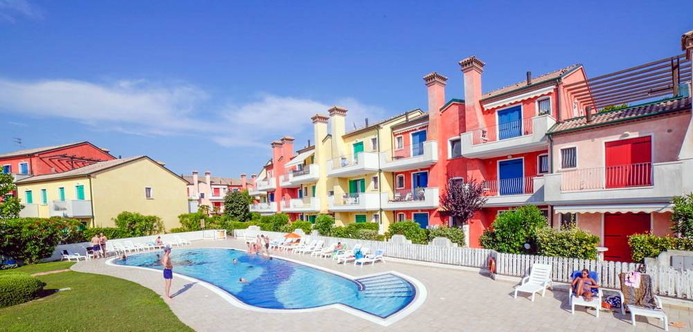 Ferienwohnung für 5 Personen, mit Balkon und Terrasse sowie Garten