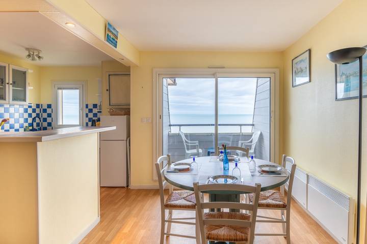 Holiday rental for 6 people, with Balcony and View in Cabourg