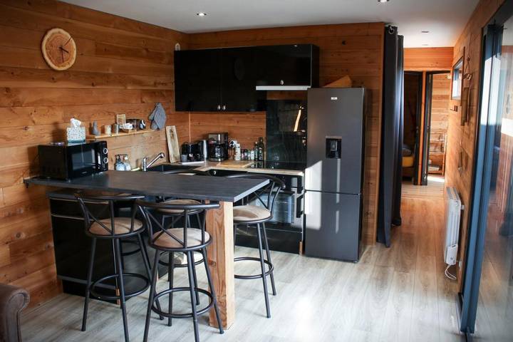 Location de vacances pour 2 personnes, avec sauna ainsi que jardin et jacuzzi à Saint-Coulitz - 4