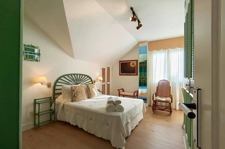 Appartement entier, Penthouse in front of the sea - Playa Usil - 2 terraces in La Playuca (Miengo), Miengo