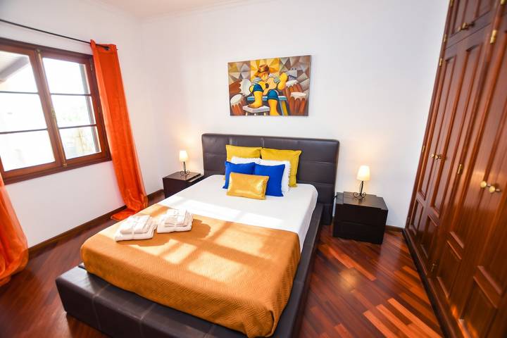 Casa auténtica en Funchal + Vista a la ciudad in São Martinho, Isla de Madeira