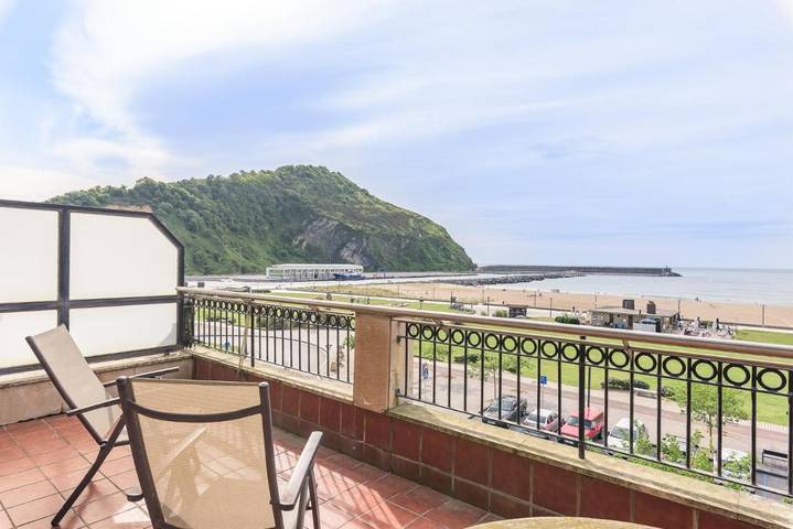Apartamento para 7 personas, con Balcón y Terraza en Orio