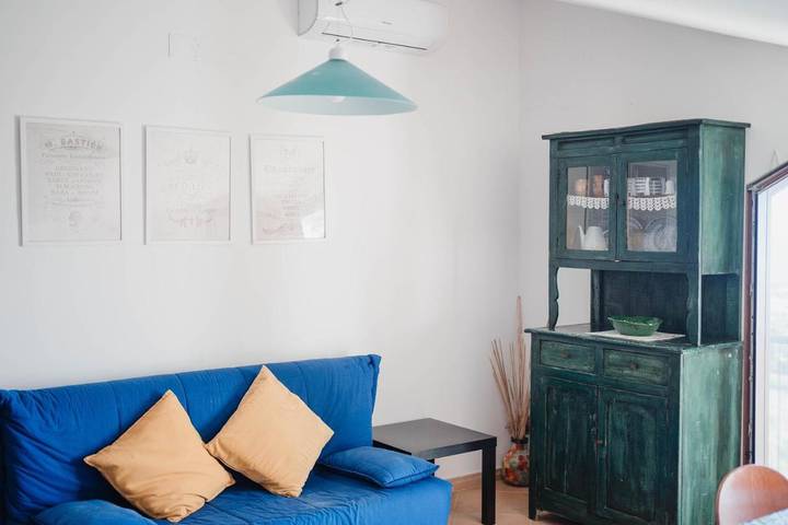 Ferienwohnung für 4 Personen, mit Ausblick und Garten in Marina di Ascea - 2