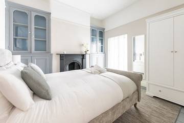 Holiday Home for 8 People in Cardiff, Cardiff region, Photo 2