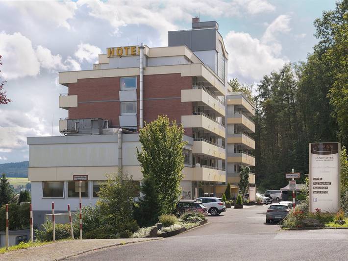 Hotel, mit Balkon und Garten sowie Sauna in Bad Soden-Salmünster