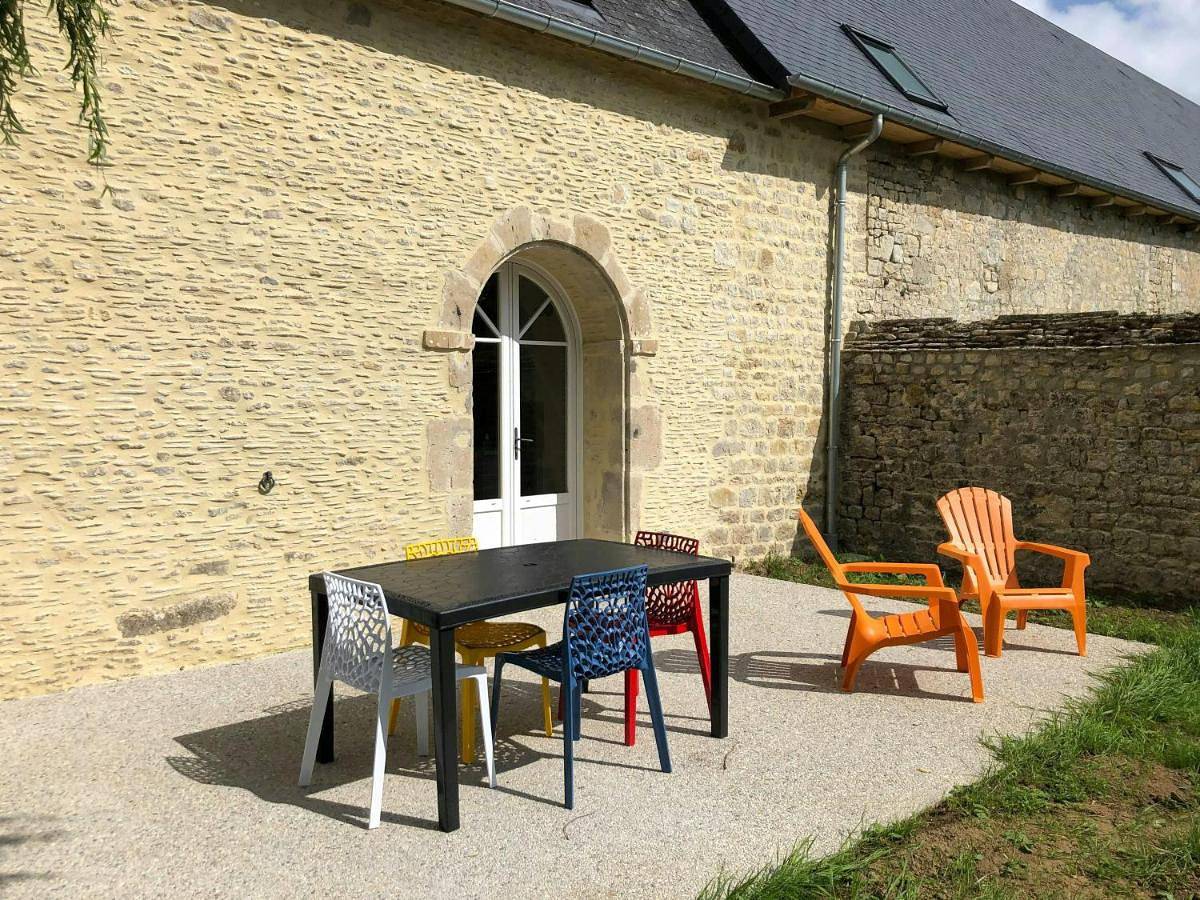 Historic Farm Near Utah Beach In Normandy in Saint-Martin-de-Varreville, Région de Cherbourg