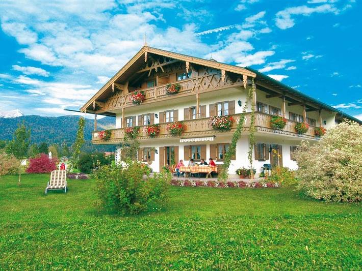 Bauernhof für 3 Personen, mit Balkon und Garten sowie Sauna, kinderfreundlich im Karwendel