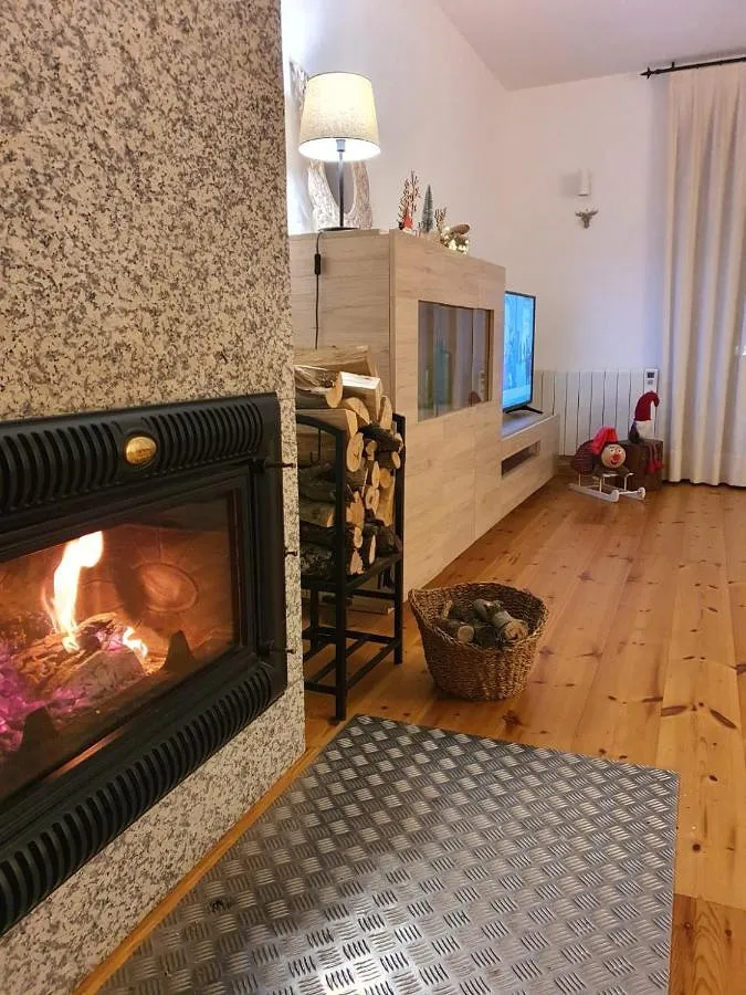 Ferienwohnung für 4 Personen, mit Balkon und Ausblick - 1