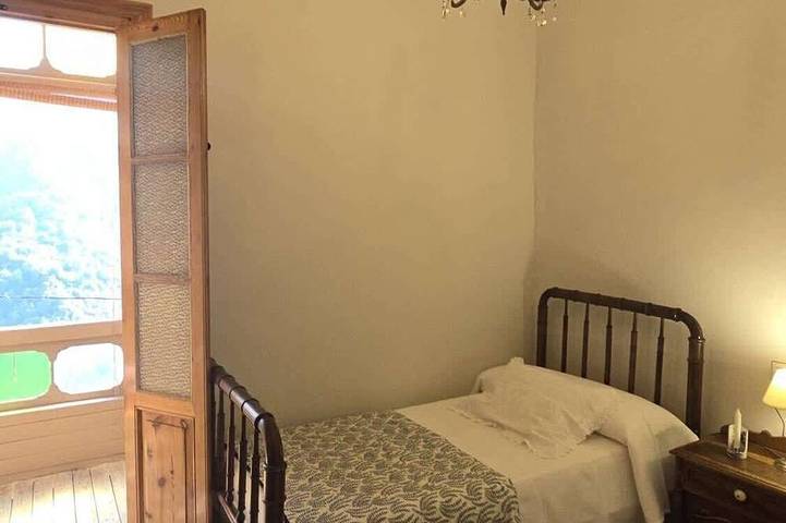 Donde Alicia - Centennial Stone House w/ Garden & Bbq in Asturias in Teverga, Chaîne Cantabrique