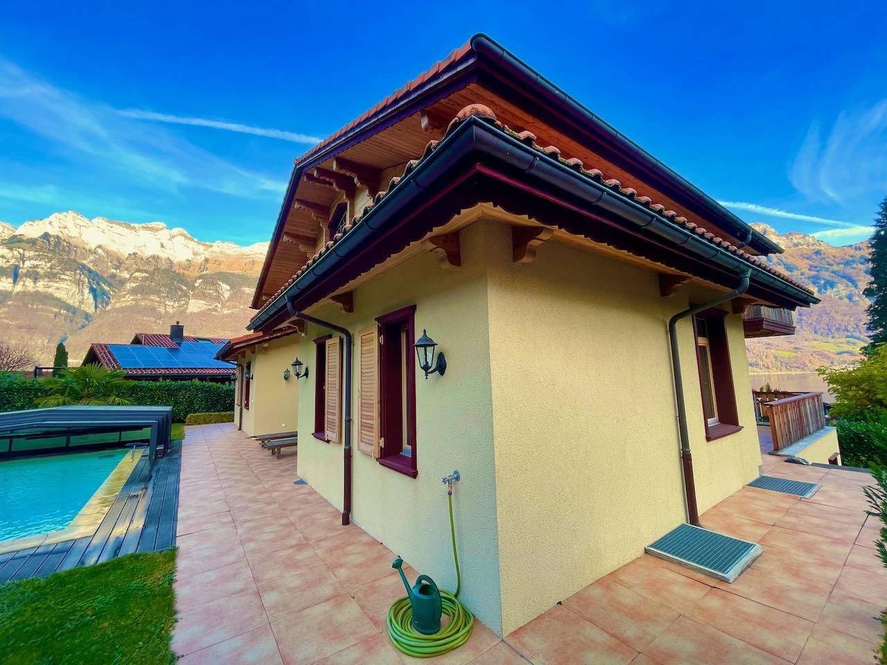 Luxuriöses Chalet - Walensee - Schwimmbad - Sauna in Quarten, Churer Rheintal