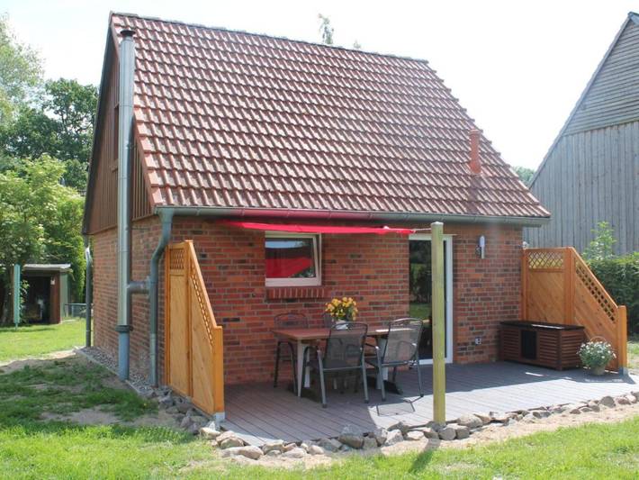 Ferienhaus für 4 Personen, mit Terrasse und Garten in Zierow - 3
