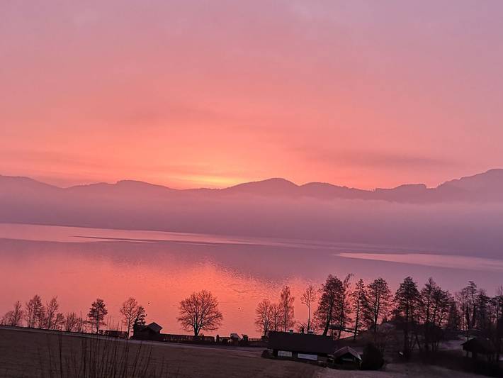 Ferienwohnung für 2 Personen, mit Balkon und Garten sowie Ausblick und Seeblick am Attersee - 2