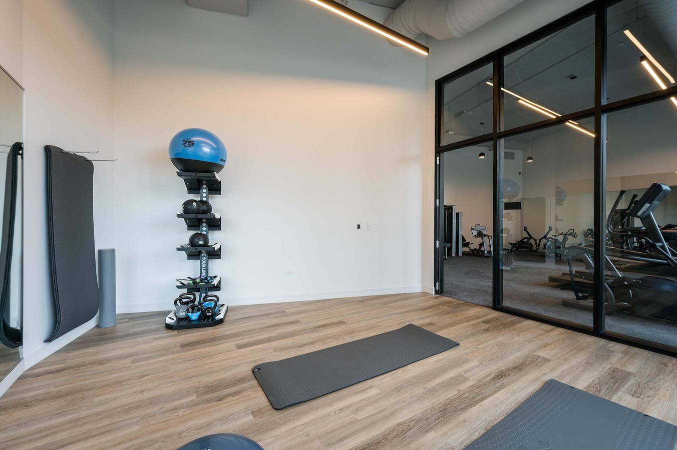 Apartamento entero, The Spark -Your Entire Crew Fits Here 20Br 5 Units in Chicago, Condado de Cook