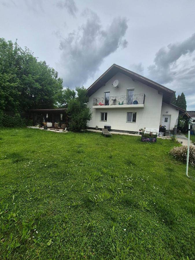Four-Bedroom House in Freilassing, Rupertiwinkel