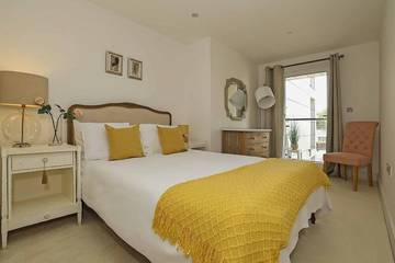 Apartment for 4 People in Kingston upon Thames, London, Photo 2