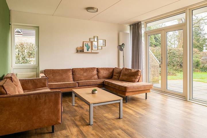Lodge voor 14 personen, met terras, met huisdier in Westerwolde