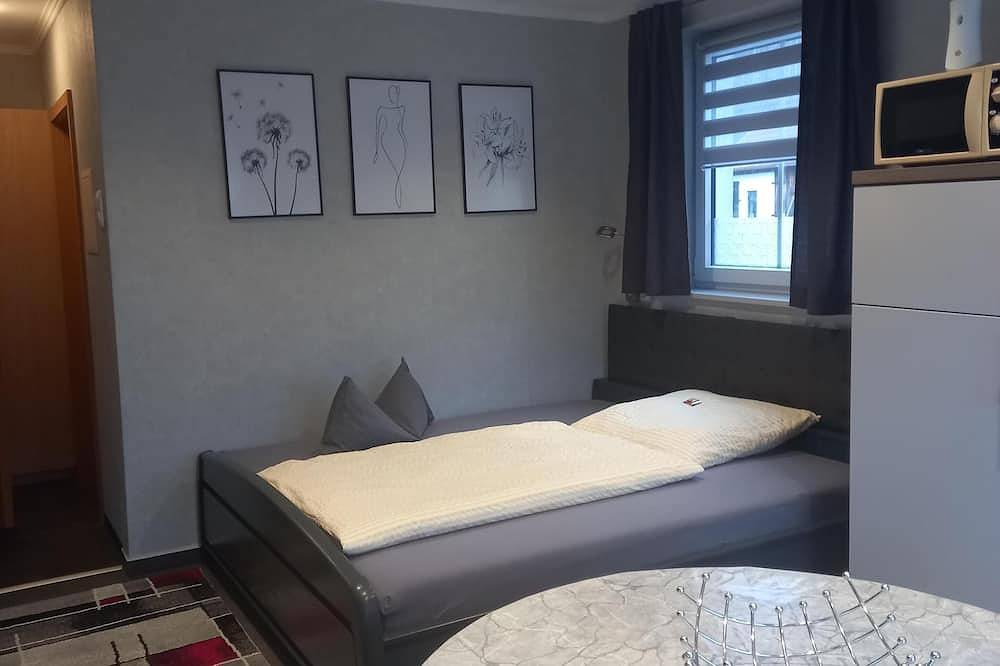 Ganze Wohnung, Appartement im 1. Stock mit Balkon in Vilseck, Ostbayern