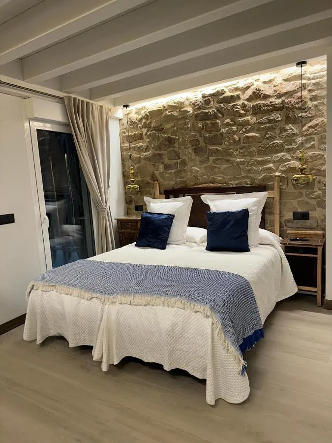 Country house for 6 people, with balcony and view - 1