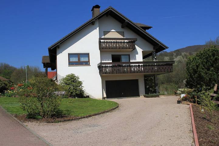 Ferienwohnung für 4 Personen, mit Garten in Lindenfels