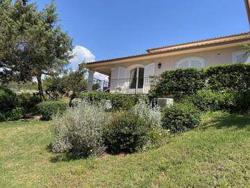 Gîte pour 4 personnes, avec jardin dans Plage Cala Rossa