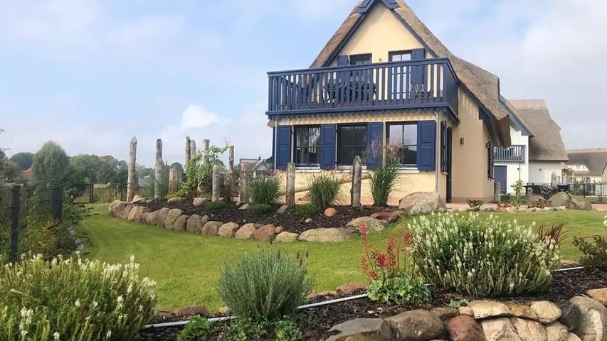 Ferienhaus mit Meerblick für 4 Personen, mit Garten und Terrasse sowie Sauna und Whirlpool, mit Haustier in Deutschland - 2